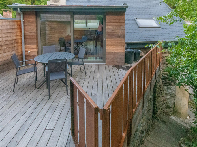 3, Holiday Home in La Roche with Castle Views, Luxembourg
