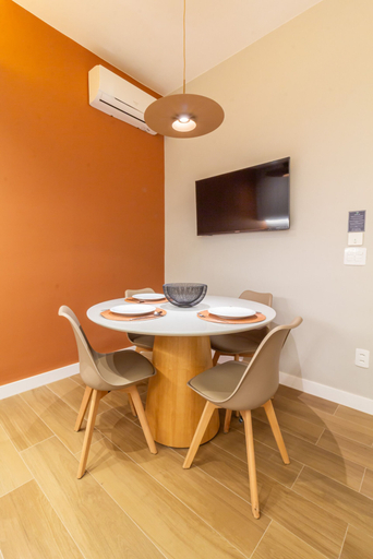 Room 2, Loft With Soundproof Windows 5-minute Walk to the Beach Nsc304, Rio de Janeiro
