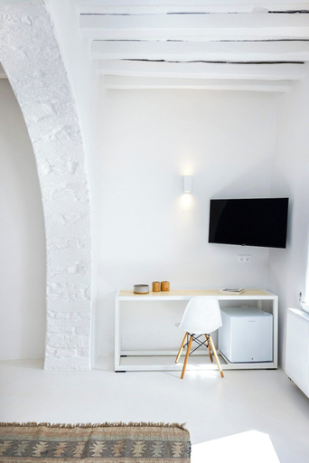 Room 4, Sterni House Tinos, South Aegean