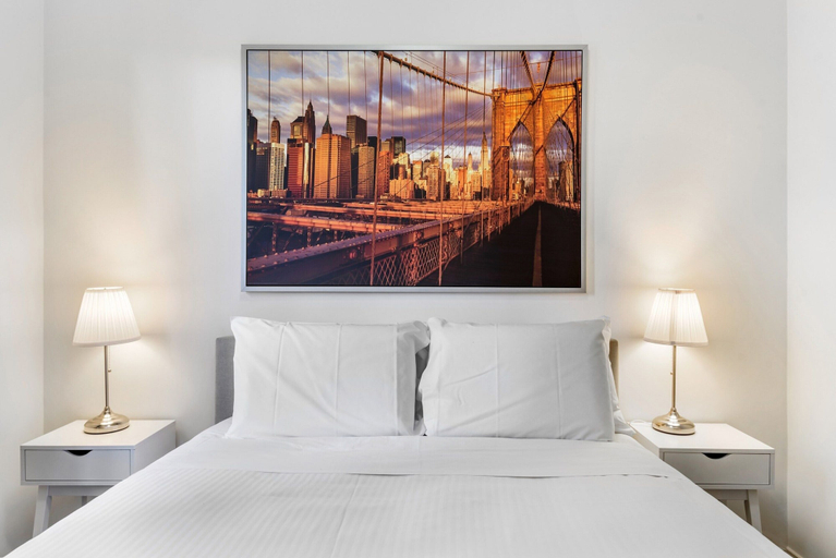 Bedroom 4, Chic 2-bed Apartment Near Albert Park, Melbourne