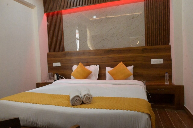 Room 3, Hotel Vishnu Sthal Inn, Chamoli