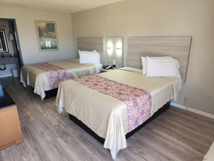 Bedroom 3, Discovery Inn, Lafayette