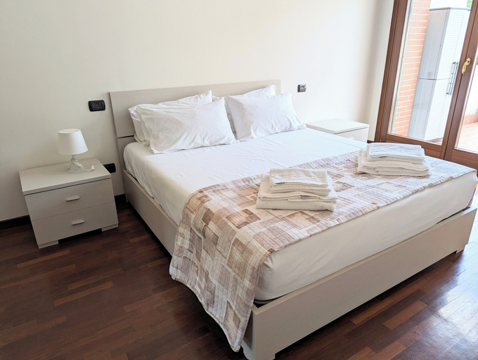 Room 4, Spina Verde, Como