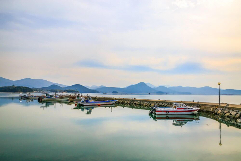 Others 5, Gajok Pension, Geoje