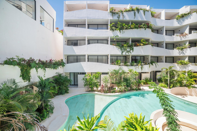 Exterior 4, Emmare, Cozumel