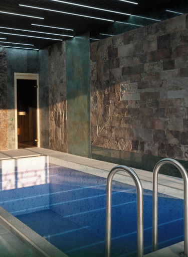 Pool, Château Byurakan Hotel