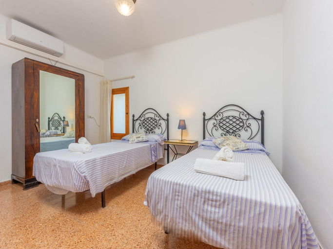 Bedroom 2, Sa Vinyota - Villa With Private Pool In Llubi, Baleares