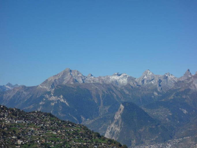 5, Apartment in Veysonnaz with pool, Sion