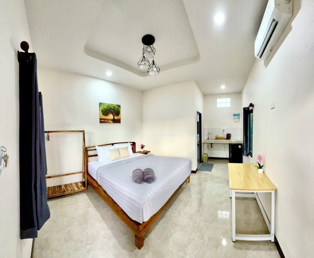 Bedroom 3, Asama Bungalow, Ko Lanta