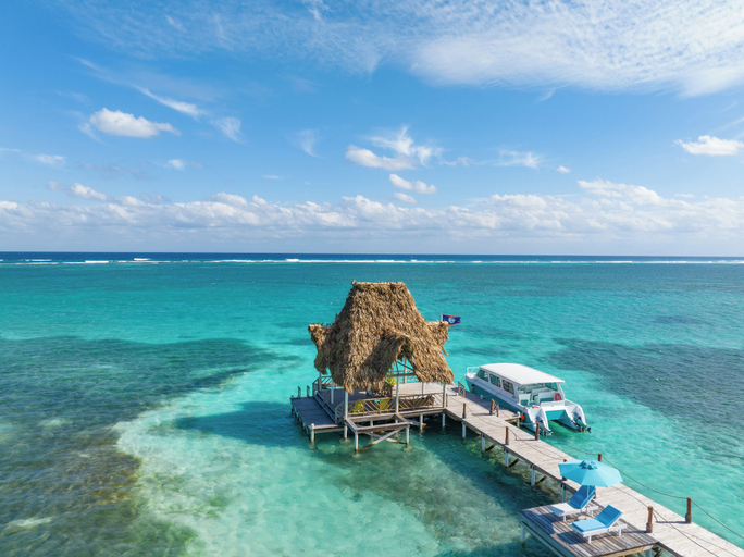 Dock 2, Reef Haven Belize