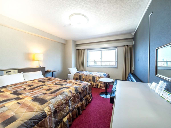 Others 5, Sunrise Inn, Kaizuka