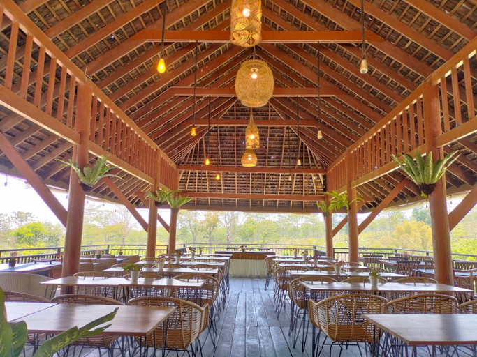 Food & Drinks, Rollaas Hotel and Resort, Malang