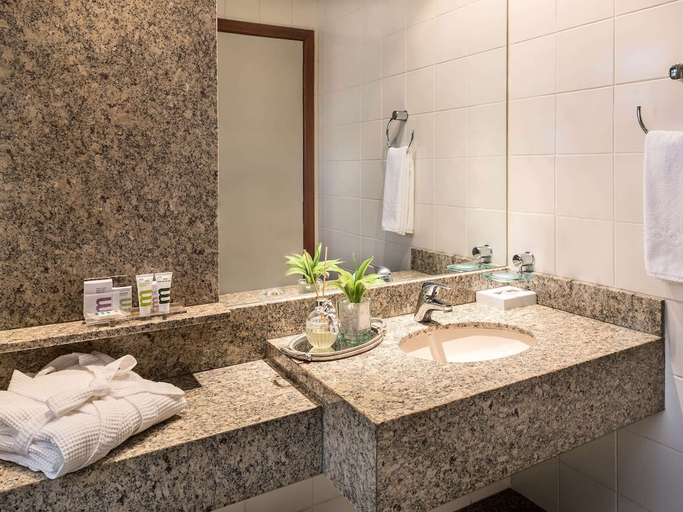 Bathroom 4, Mercure Belo Horizonte Savassi, Belo Horizonte