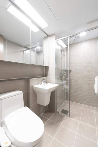 Bathroom 3, Ocean City Residence Hotel, Donghae