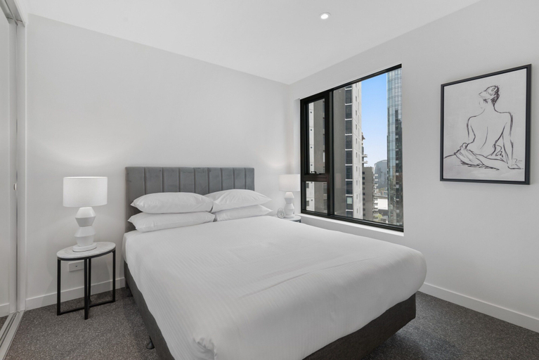 Room 4, Sophisticated 2-bed With Bay Views & Amenities, Melbourne