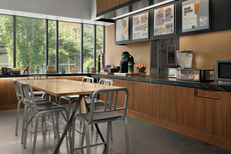 Food & Drinks 5, Aloft by Marriott Hillsboro-Beaverton, Washington