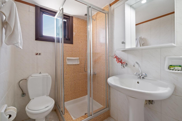 Bathroom, Marialena Villas, Crete