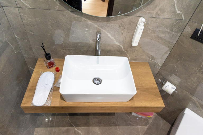 Bathroom 4, House le Treemme, Cosenza