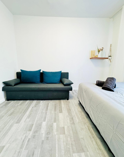 Room 5, 4BR Apartment Near FAC Platz, Wien