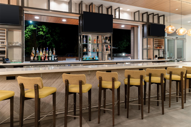Food & Drinks 5, Hilton Garden Inn Walnut Creek, Contra Costa