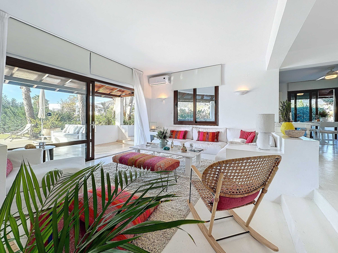 Room 5, Perfect Seaside Villa Large Pool Boat Dock, Peloponnese