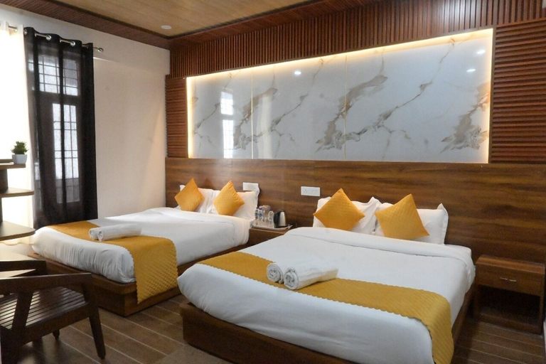 Room 2, Hotel Vishnu Sthal Inn, Chamoli