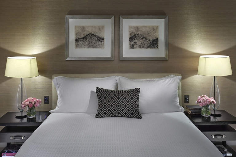 Bedroom 5, Crown Towers Melbourne, Melbourne