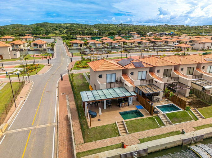 Exterior & Views 2, Bz14 Casa piscina e píer de Jet no Canal, Armação dos Búzios