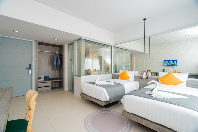 bedroom 10