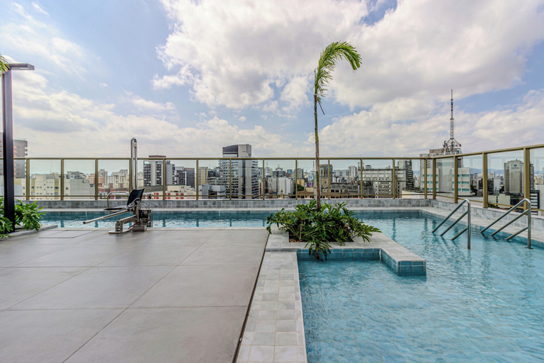Rooftop pool 4, Charlie Nik Paradiso \ Soft Opening, São Paulo