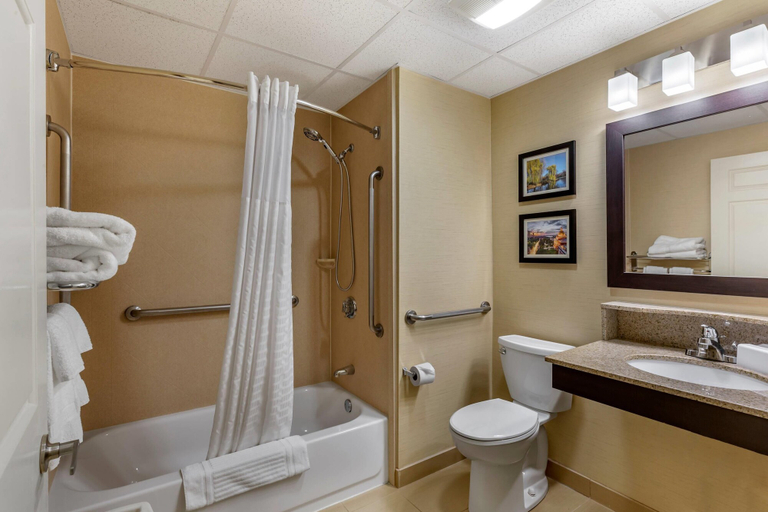 Bathroom 4, Comfort Inn Rockland - Boston, Plymouth