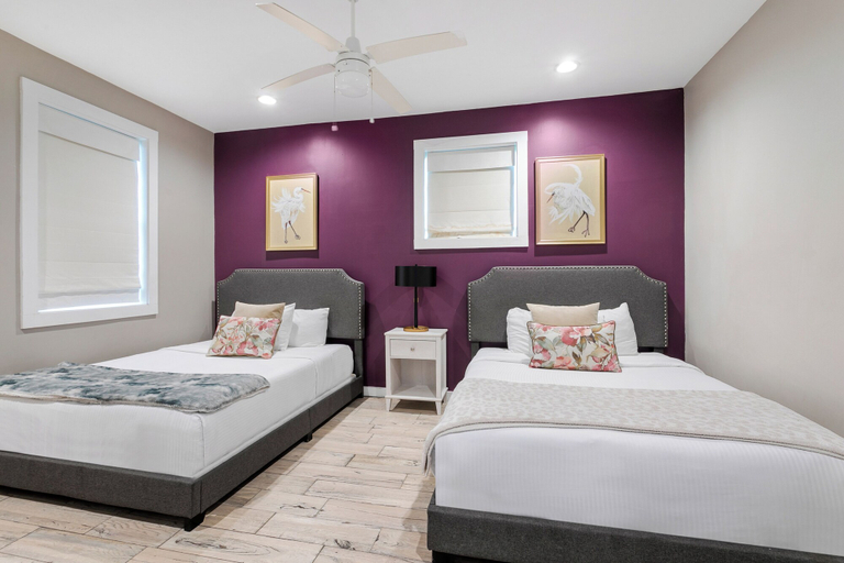 Bedroom 3, Luxury 3-Story Home w/ Pool & Parking garage, Orleans
