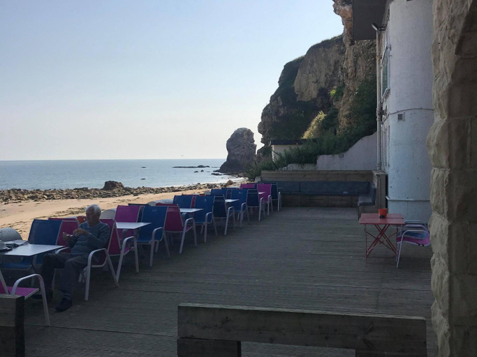 Food & Drinks 4, The Grotto, South Tyneside