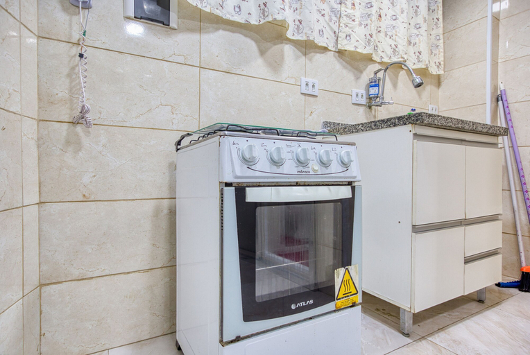 Room 5, Apartamento c Fechadura Eletr Nica a 200m do Metr, São Paulo