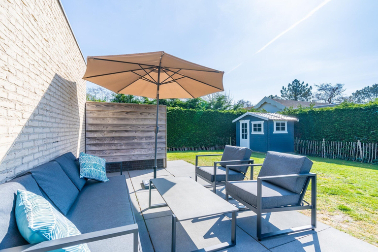 Balcony 4, Tastefully Furnished Detached Bungalow, Texel