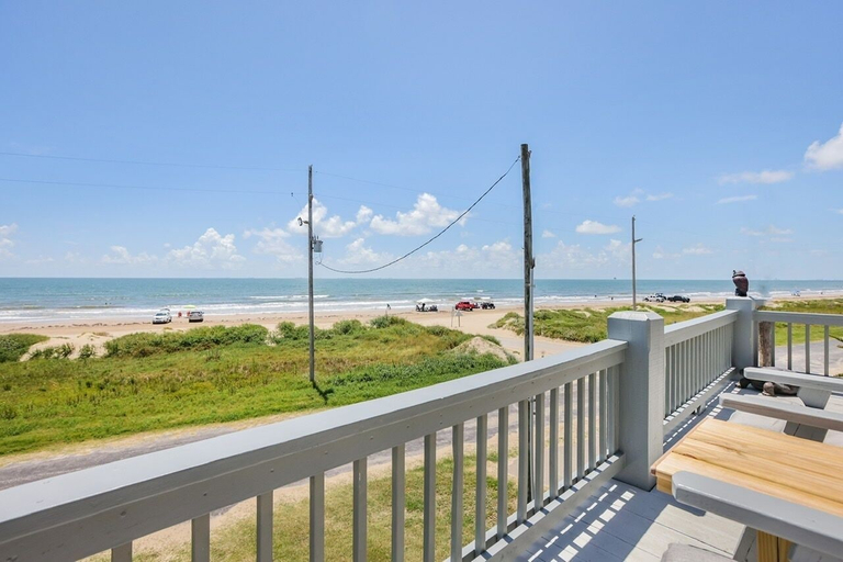 Balcony 4, A La Playa 2 Bedroom Home by RedAwning, Galveston