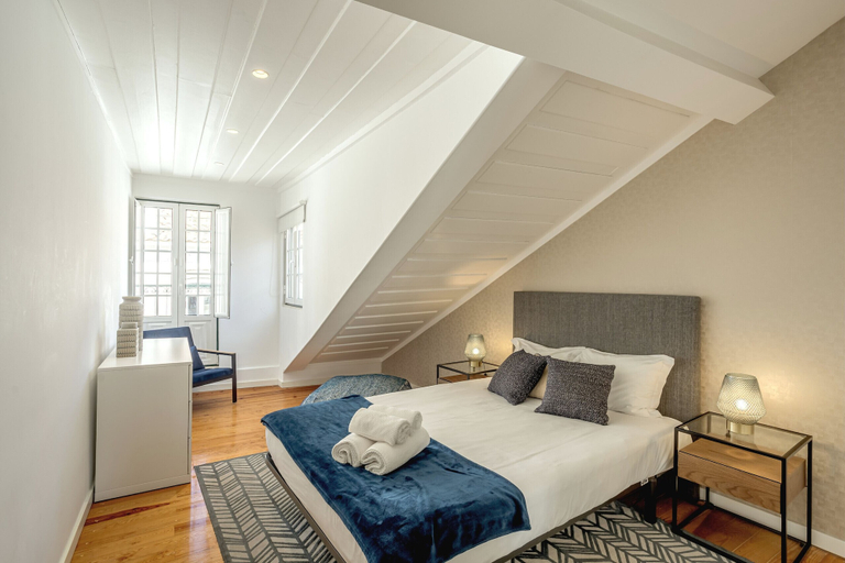 Room 1, SÃO Bento Modern by Homing, Lisbon