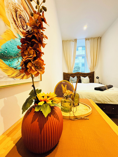 Room 5, Cozy Apartment Near Matzleinsdorfer, Wien
