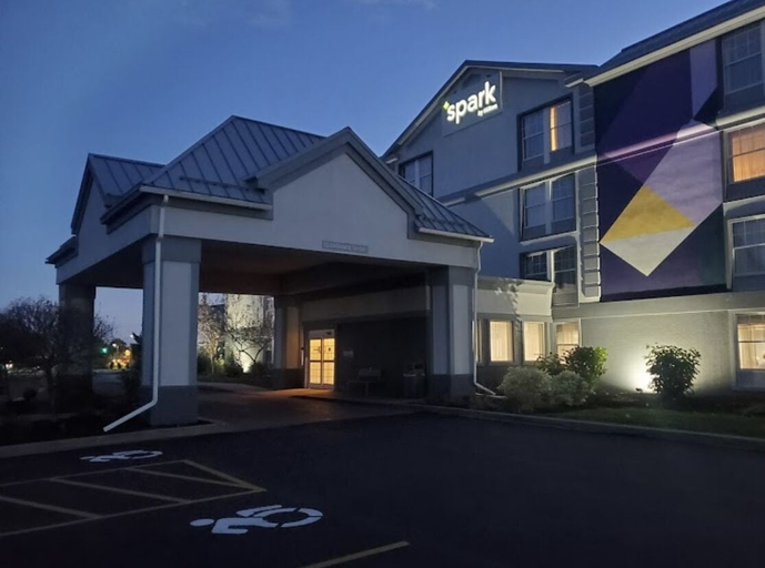 Exterior & Views 2, Spark by Hilton Rochester University Area, Monroe