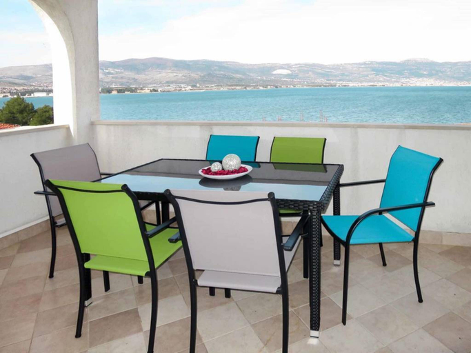 Others 2, Two Bedroom Apartment, Trogir