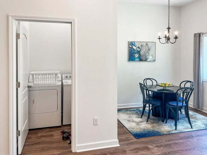 Room 3, Charming Back House Min From Shopping Beaches, Baldwin