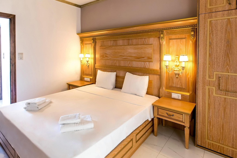 Bedroom 3, Greek Pride Ηotel and Apartments, Central Macedonia