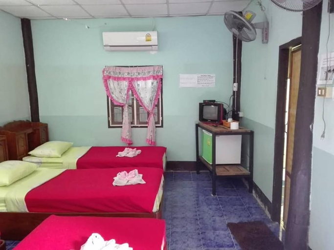 Bedroom 2, Mr Jan Guesthouse, Pai