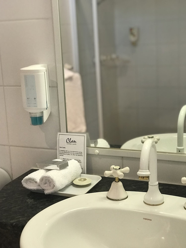 Bathroom 3, The Clan Terrigal, Gosford - East