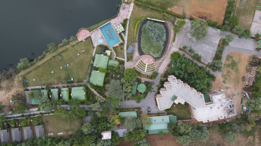 Primary image