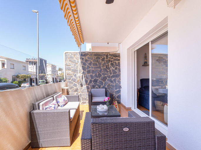 4, Apartment in Empuriabrava near Beach, Girona