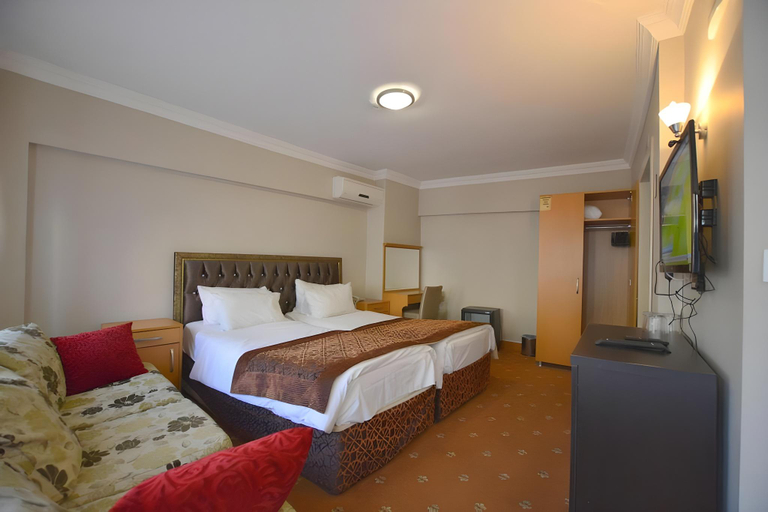 Bedroom 3, Hotel Palace Point, Fatih