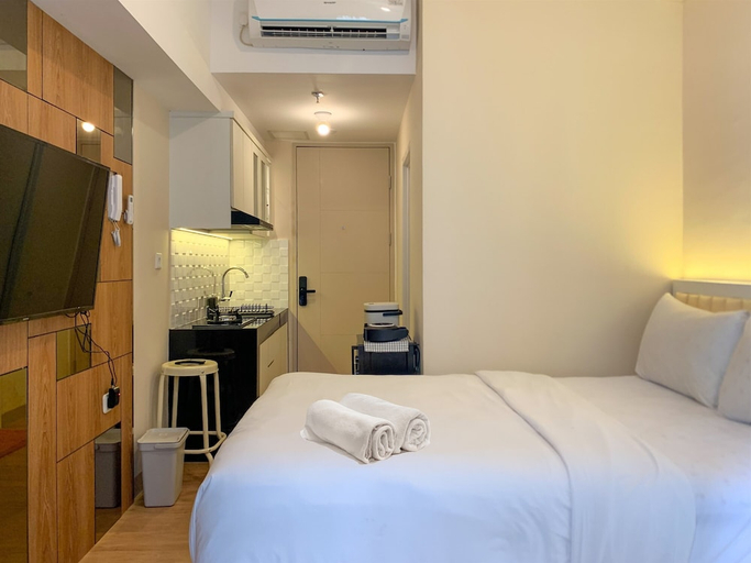Guestroom 5, Minimalist And Nice Studio At Tokyo Riverside Pik 2 Apartment, Tangerang