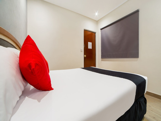 Bedroom 3, Hotel Monarca, Mexico City