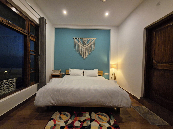 Room 2, Sowa Stays Bir, Kangra